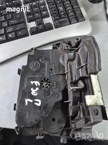 4389471 предна лява брава за Бмв е90 BMW E90 91, снимка 3 - Части - 53946819