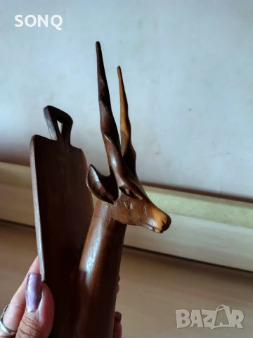 Страхотна Стара  Дърворезба Пано Газела,Антилопа, снимка 2 - Антикварни и старинни предмети - 51140297