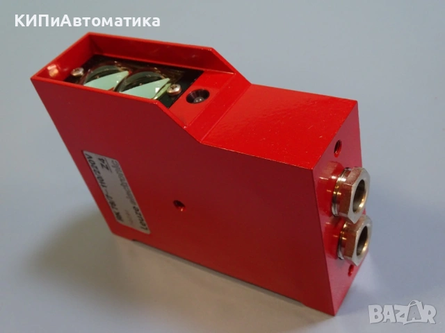 фотоелектрически датчик Leuze RK 78/7-110/220V photoelectric sensor, снимка 5 - Резервни части за машини - 54218653