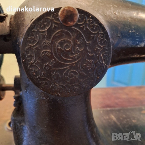 Синигер шевна машина , снимка 4 - Антикварни и старинни предмети - 54179222