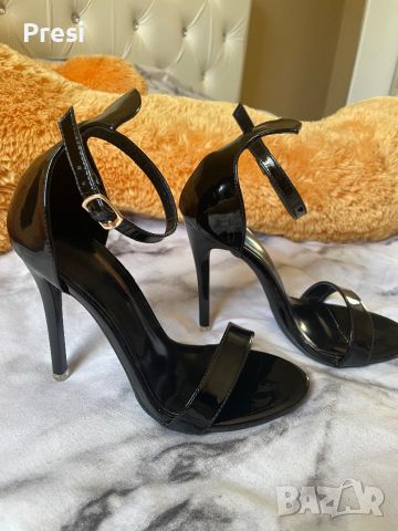 Високи, черни токчета, снимка 3 - Дамски обувки на ток - 45902380