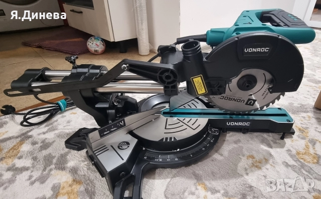 Настолен цирколяр Vonroc 1500w , снимка 2 - Диамантени и режещи инструменти - 52950632