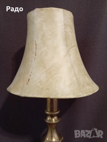 Старинна месингова лампа, снимка 3 - Настолни лампи - 51971933