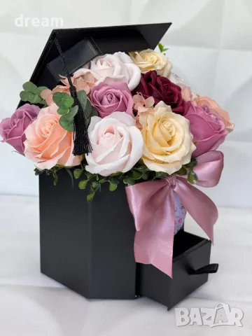 Букети за абитуриенти, снимка 3 - Декорация за дома - 50058857
