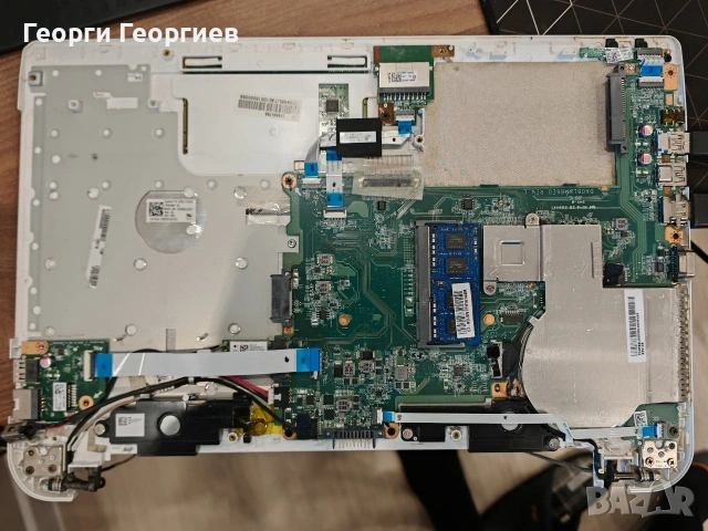 Лаптоп Toshiba SATELLITE L50 за части