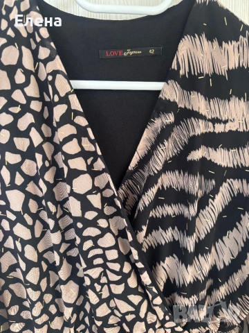 Рокля в черно и златисто, снимка 4 - Рокли - 53138406