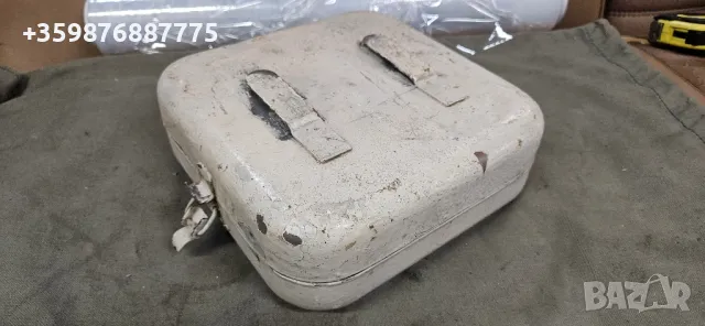 Ретро аптечка Руска руско руска военна Газ 69 Уаз 469 452 Буханка, снимка 3 - Части - 50182337