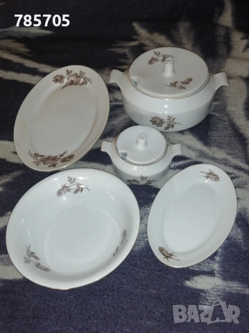 Бг Порцеланов сервиз от соца , снимка 3 - Антикварни и старинни предмети - 53731737
