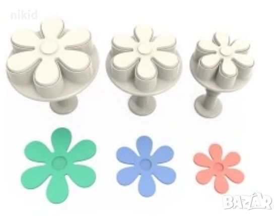 3 бр цвете цветя пластмасови форми резци резец форма с бутало за фондан сладки тесто бисквитки, снимка 1 - Форми - 46281890