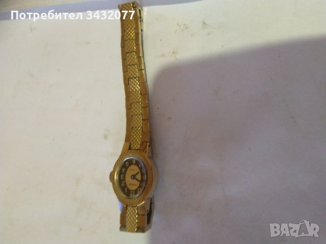 Дамски часовник чайка, снимка 2 - Антикварни и старинни предмети - 45700626