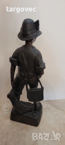 фигура статуя статуетка малкия ловец 2, снимка 5 - Антикварни и старинни предмети - 50963977