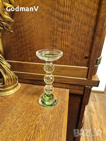 Кристален Свещник