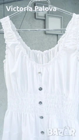 Въздушна бяла рокля тънък памук  Италия, снимка 15 - Рокли - 51063515