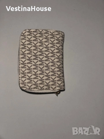 Дамско портмоне Michael Kors, снимка 3 - Портфейли, портмонета - 54171210