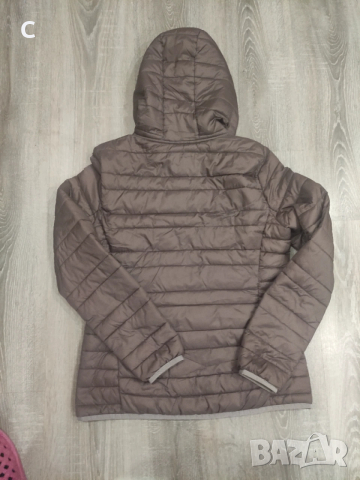 Преходно дамско яке на Есприт  като ново, снимка 2 - Якета - 53407375