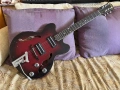 Ретро електрическа китара Кремона, снимка 1