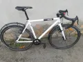 Шосеен алуминиев бегач 28", снимка 1