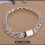 Чисто нова Европейска и американска мода Senior Sense Color Chain Design Гривна , снимка 6