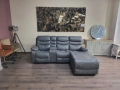 Сив ъглов диван от плат с лежанка с ръчен релаксиращ механизъм, снимка 1