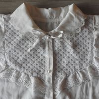 Къса Риза С Дантели, снимка 2 - Антикварни и старинни предмети - 45406741