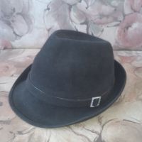 Продавам винтидж шапка от истински кастор , снимка 1 - Шапки - 45267304