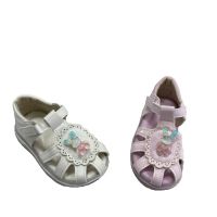 сандали със зайче за момиче, снимка 1 - Детски сандали и чехли - 45312601