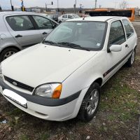 Ford Fiesta, снимка 1 - Автомобили и джипове - 45254051