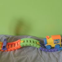 Влак с релси бебешки, снимка 2 - Коли, камиони, мотори, писти - 45429387