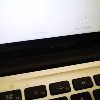 Продавам Macbook pro, снимка 5 - Лаптопи за работа - 45081294