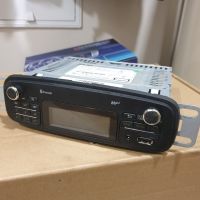 радио MP3 Renault , снимка 2 - Радиокасетофони, транзистори - 45088530