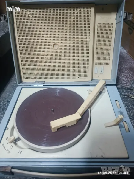 Стар руски грамофон, снимка 1