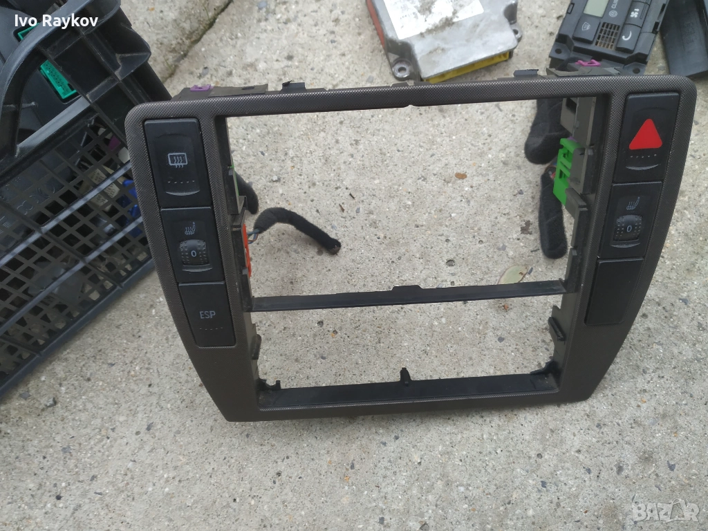  панел за централна конзола VW PASSAT B5 2001-2005, 3B0858069, снимка 1