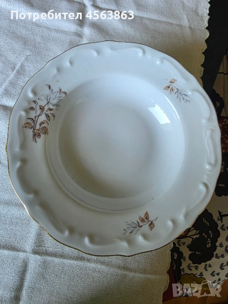 Дълбоки порцеланови чинии, снимка 1