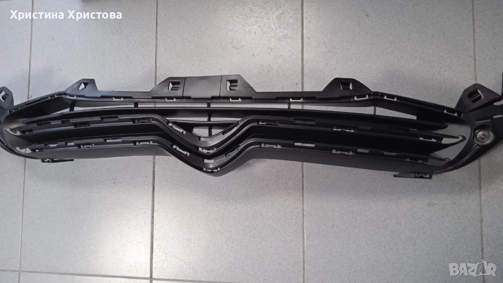 Решетка радиатор Ситроен С 4 7422R3, снимка 1