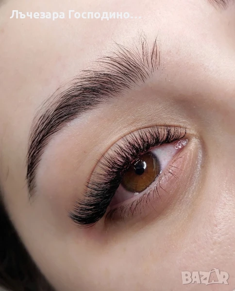 Поставяне на мигли, снимка 1