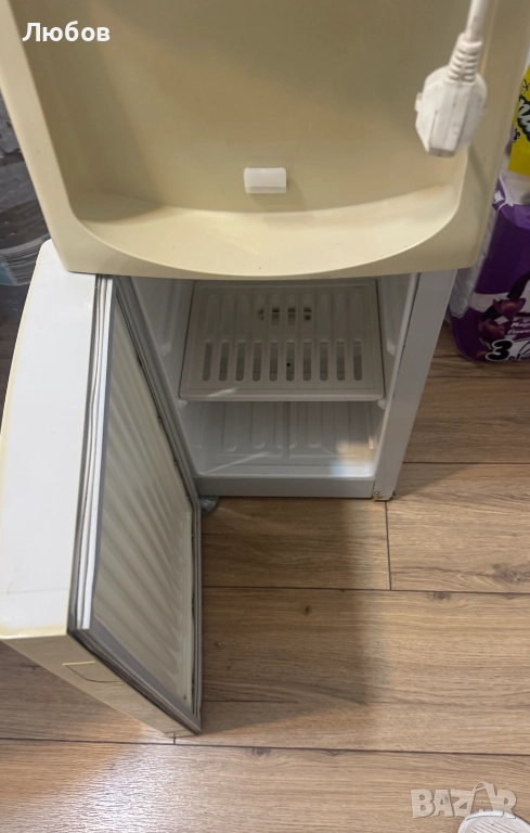 Диспенсър за вода, снимка 1