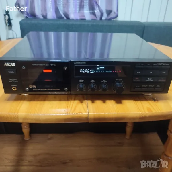 Касетен дек Akai GX52, снимка 1