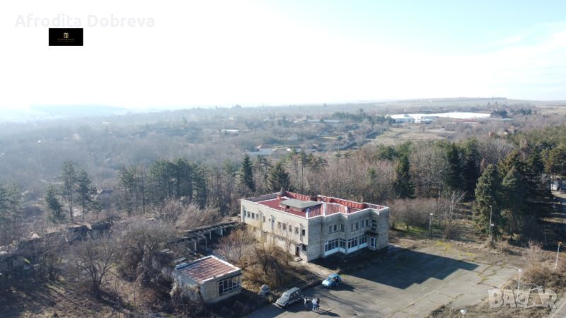 Търговски обект в близост до с. Масларево, снимка 1