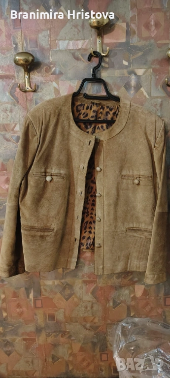 C&A дамско яке от естествен свински велур – размер 44, бежово/камел, леопардова подплата, снимка 1