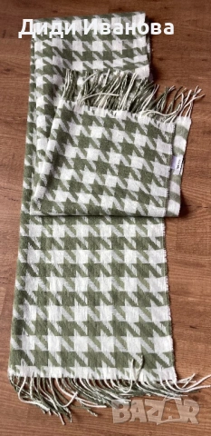 Дамски шал, снимка 2 - Шалове - 53053689