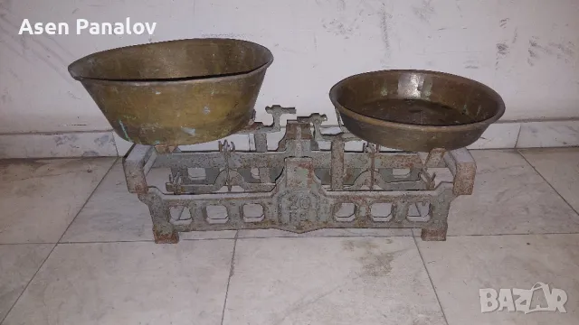Стар кантар везна 20кг с медни тасове