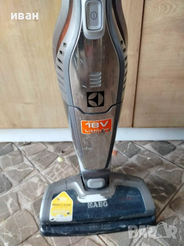 Вертикална прахосмукачка AEG Ergorapido 18V