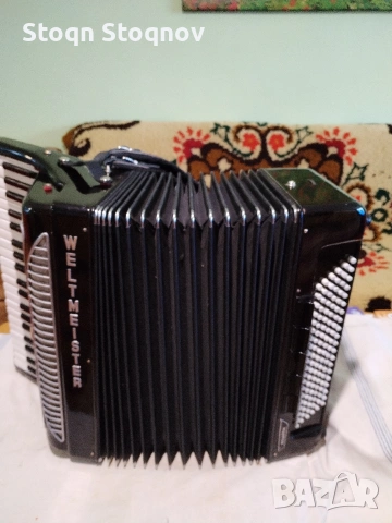Акордеон Велтмайстер супита , снимка 3 - Акордеони - 53933827