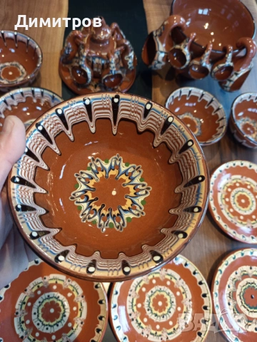 Комплект традиционна троянска писана керамика, снимка 2 - Антикварни и старинни предмети - 53942462
