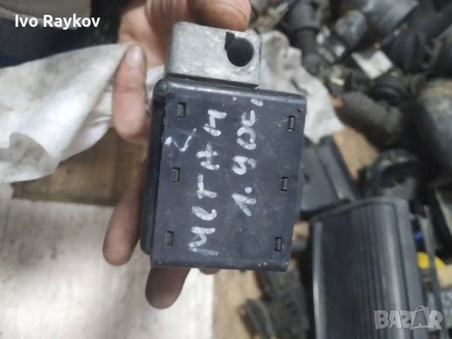 Механизъм заключване волан Renault , 8200033233 , снимка 2 - Части - 53638344