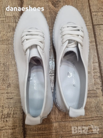 Дамски обувки от естествена кожа в бяло , снимка 8 - Дамски ежедневни обувки - 53890962