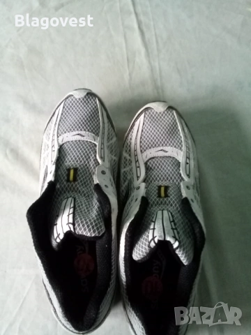 Маратонки Saucony, снимка 3 - Маратонки - 54087261