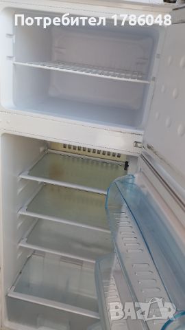 Хладилник с фризер в 1.45 ш.54 д 54 см, снимка 2 - Хладилници - 46343174