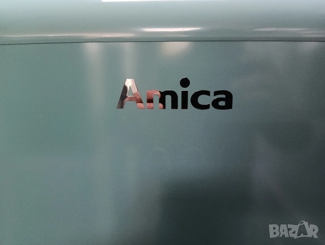 Като нов голям синьо зелен хладилник Amica с 2 години Гаранция!, снимка 3 - Хладилници - 54162718