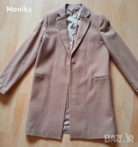 Палто "Манго" - бежово